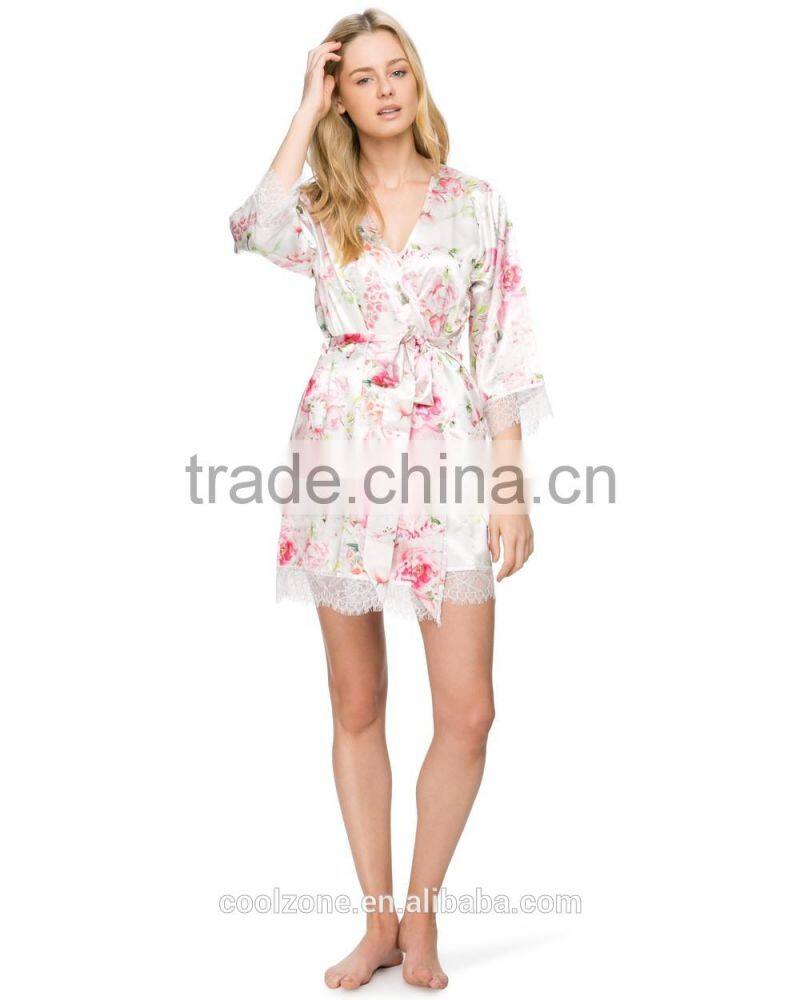 Relaxed fit long sleeves wrap front with detachable belt bath robe