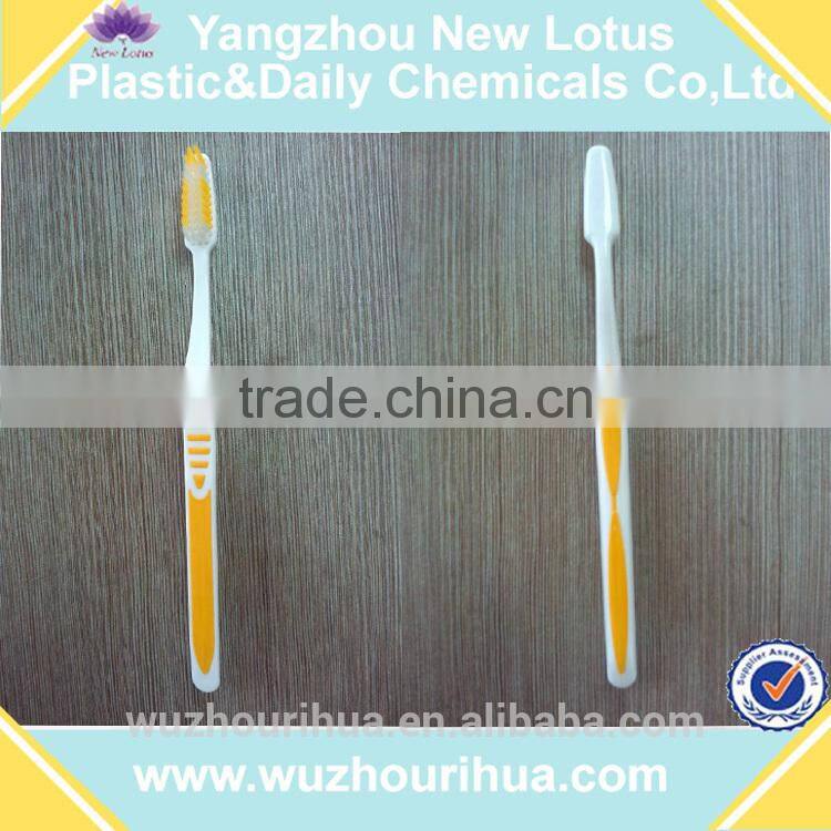 hot high quality disposable hotel home toothbrush in wuzhourihua