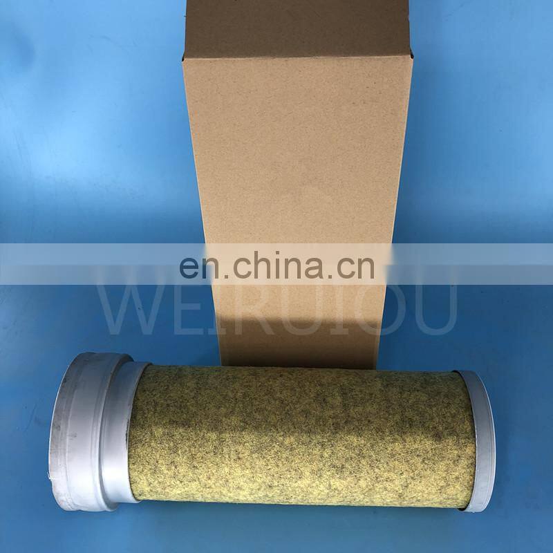 Truck engine fuel filter element 3979928