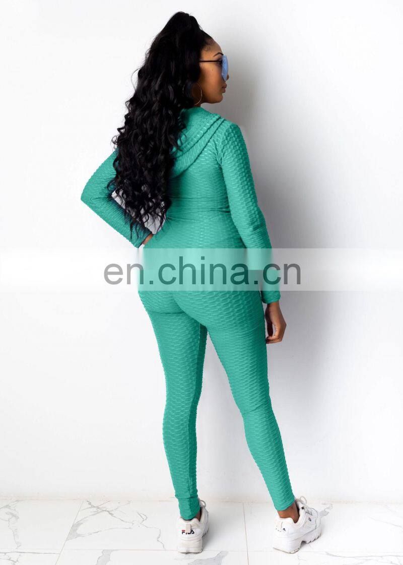 Wholesale solid color hooded tops and pants two piece set with zipper fall winter women's tracksuit in multi colour