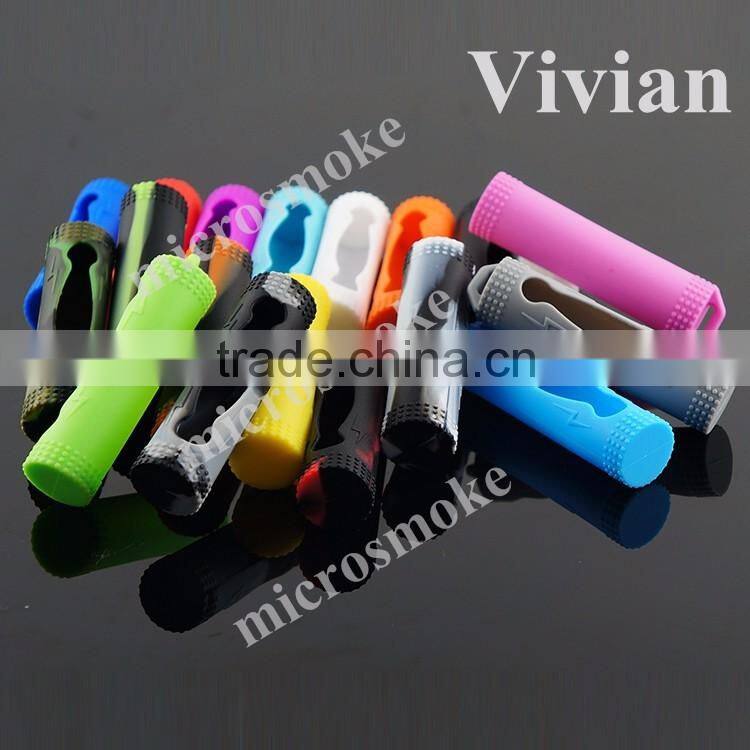 Fashion 18650 battery holder case non-toxic rubber battery case 18650 battery wholesale