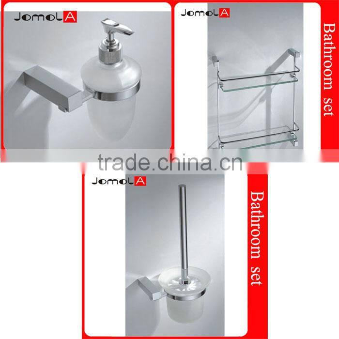 GLASS SHOWER DOOR TOWEL BAR