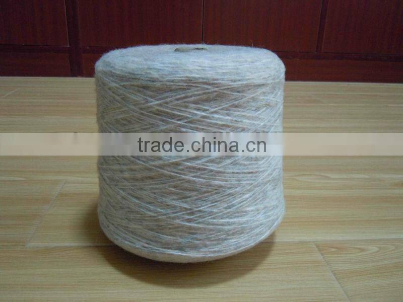 25% Acrylic 40% Nylon 30%Wool 5%Alpaca Spray yarn
