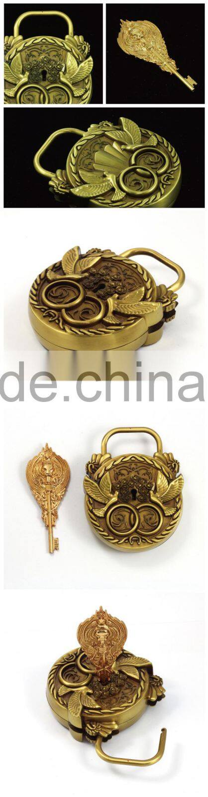 Custom design beautiful gorgeous sophisticated technology key and lock