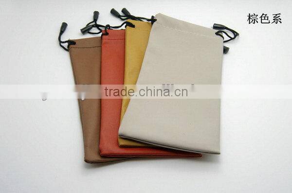 Fashionable hot sell glasses silicon pouch with logo