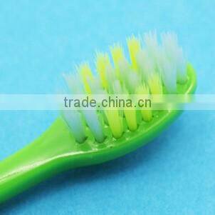 CHILDREN'S TOOTHBRUSHES