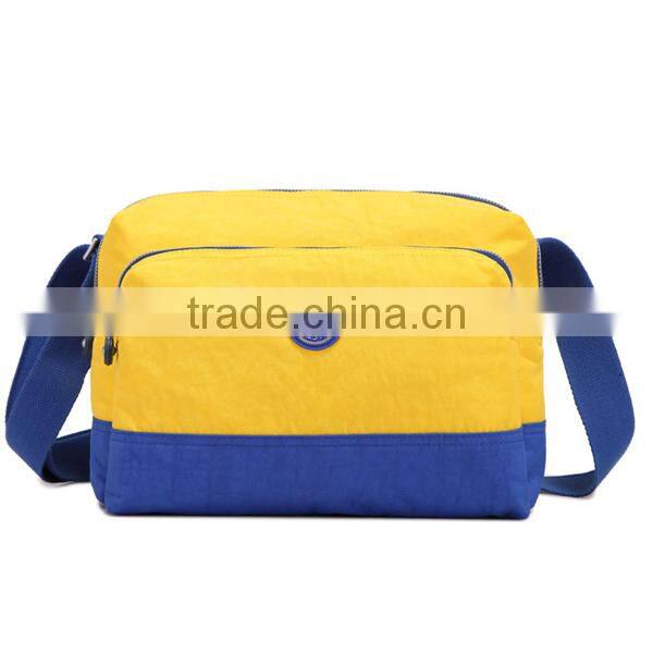 Desinger plain shoulder bag