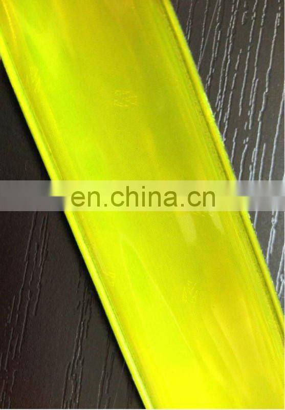 3M Scotchlite reflective slap wrap in EN13356