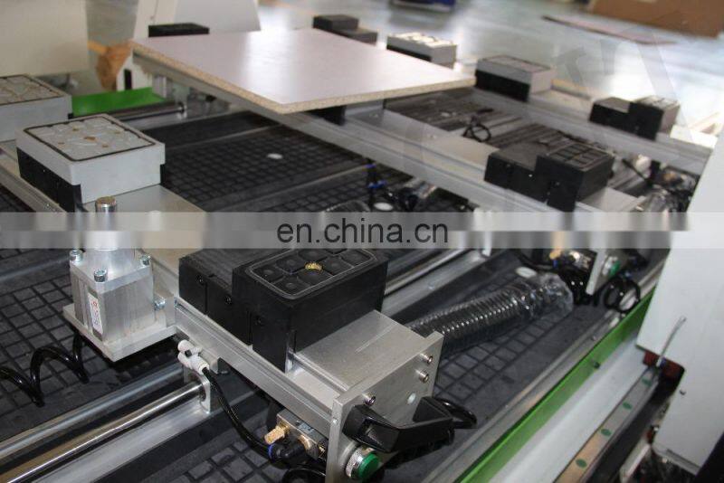 Austria carousel auto tools changing 3d wood