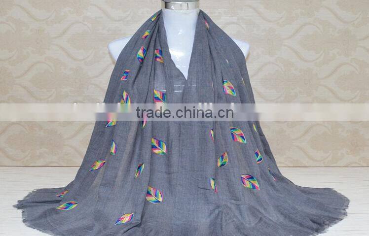 New Style Korea Lady Fashion Cotton 3D Colorful Leaf Embroidery Viscose Shawl
