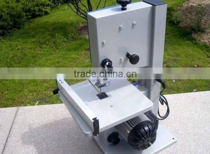 Horizontal band saw for wood