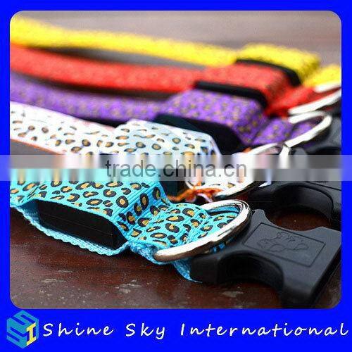 New Style Stylish Dog Collar With Flashing Lighter