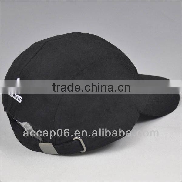 popular black winter sports hat