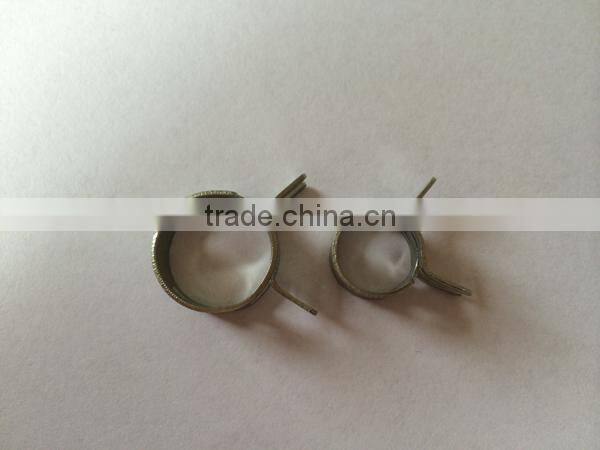 tension spring pipe clamp