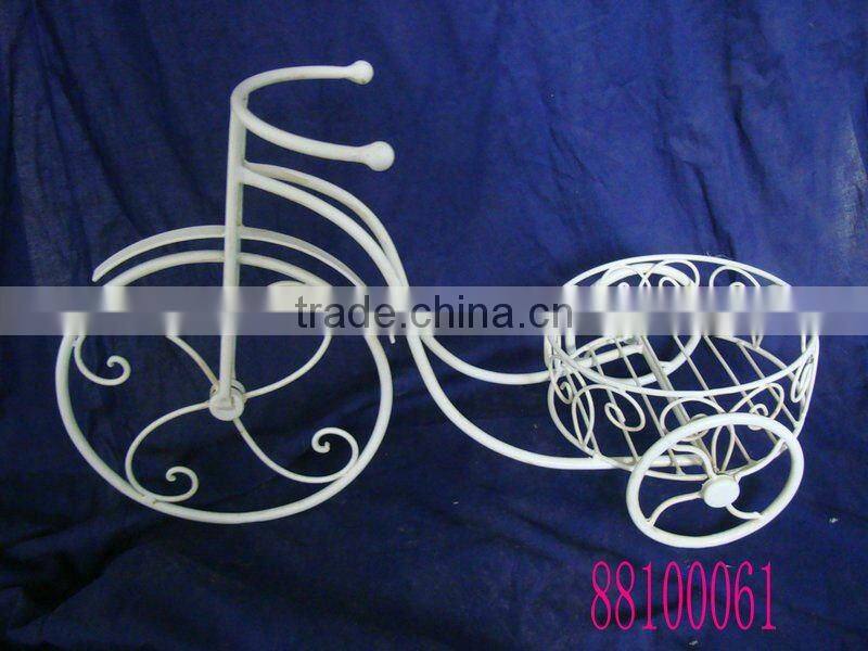 Iron bicycle plant holder