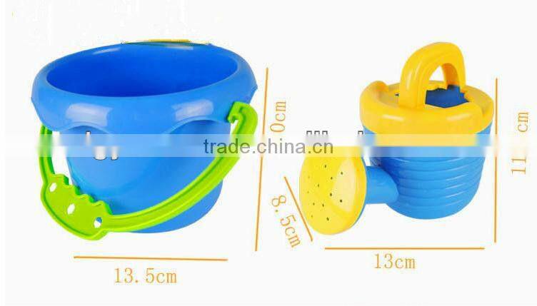2015 outdoor most fashionable plastic sand beach toys in summer for kids