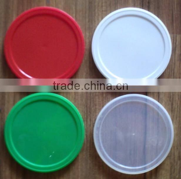plastic can lids