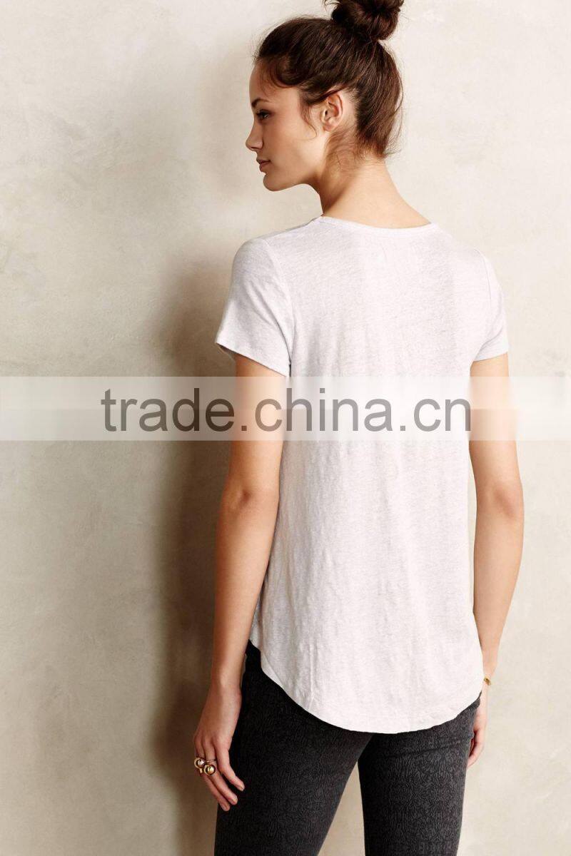 Customized made cheap V-neck short sleeve cotton blank pocket t-shirt in different color