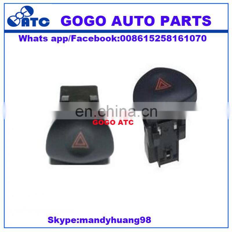 car hazard Emergency Flasher switch 8200442723 8200634256 4 PIN for RENAULT CLIO III 06-09
