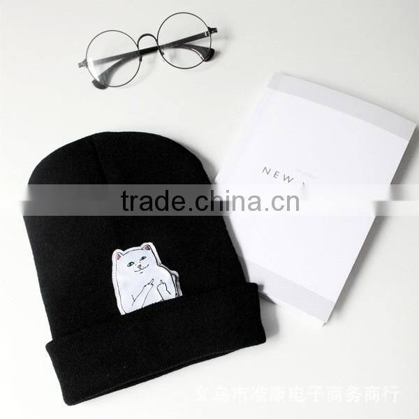 Star Same Style Cute Cat Pattern Rolled Brim Acrylic Knitted Cap for Man