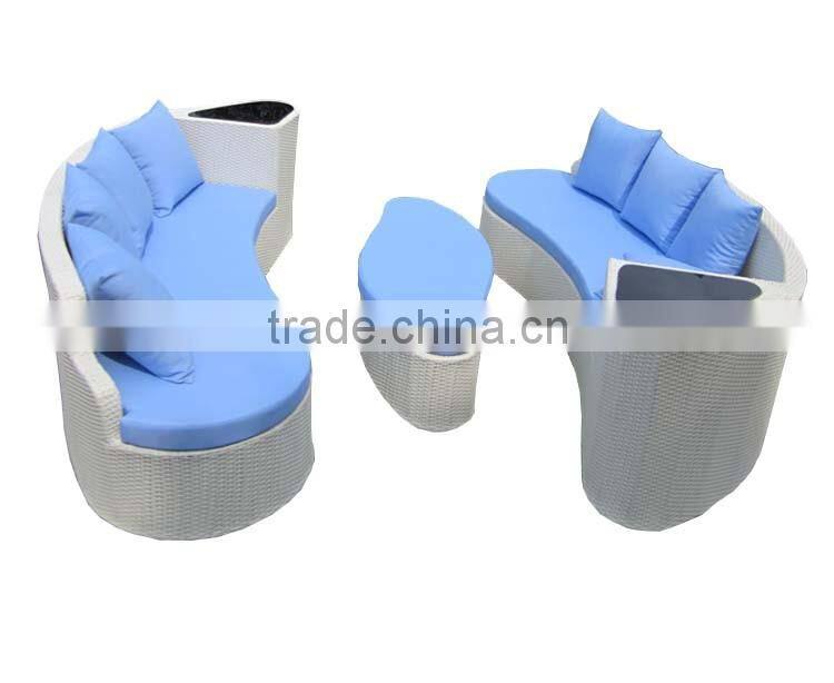 Personality New Design Rattan Furniture Sofa Wicker Beach Craft Garden PE Modern Vietnam poly Rattan Furniture