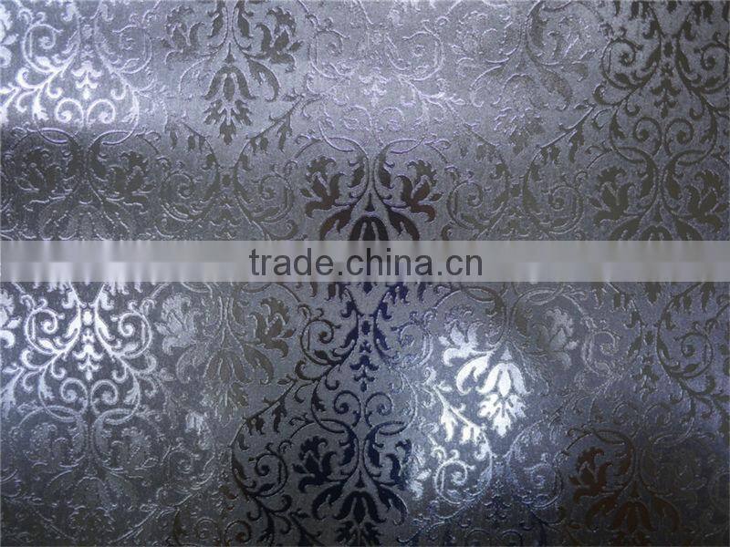 Metallic Wallpaper in Shinny Gold manufacture of Foshan city Guangdong
