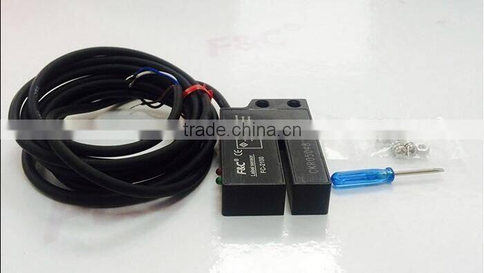 U shape Label sensor , modulated infrared light, packaging application sensor
