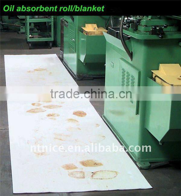 oil spill absorbent blanket/pad