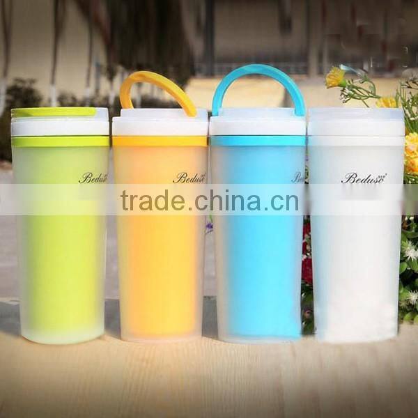 300ml plastic PP tumbler with frosted outside and coloured inner and lid