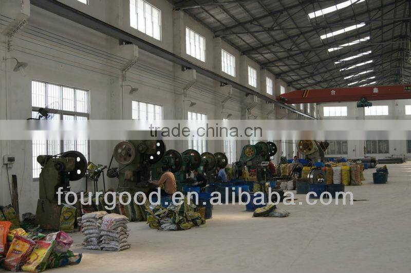 China Foshan Factory ! 6 balls Chrome Slatwall Clothing hook