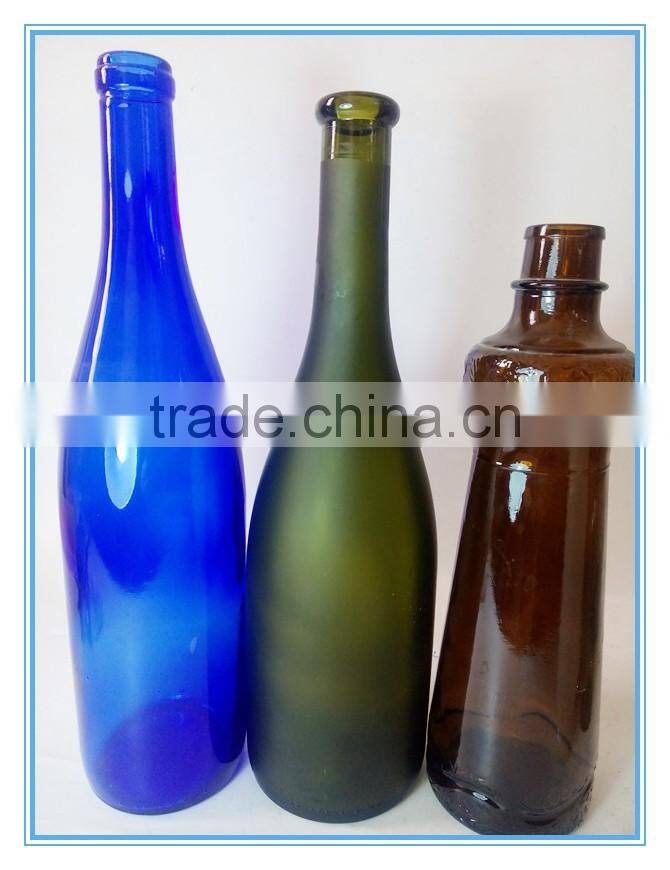 525ml black colored glass liquor empty bottle