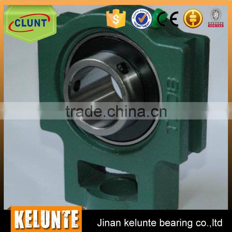 Spherical insert bearing with pedestal block bearing UC209