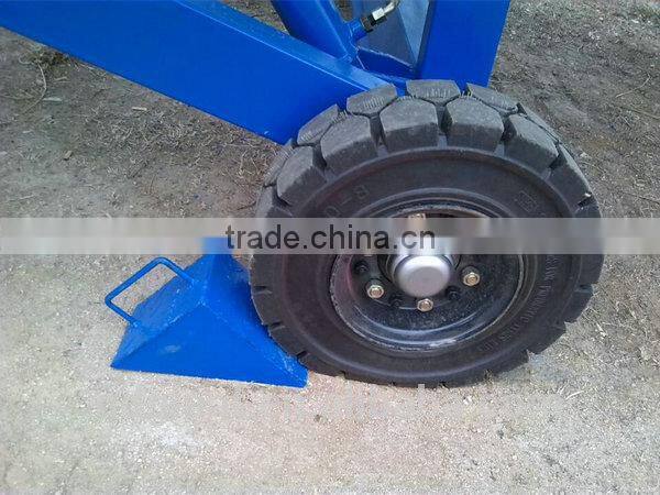 Metal wheel chock 2KG