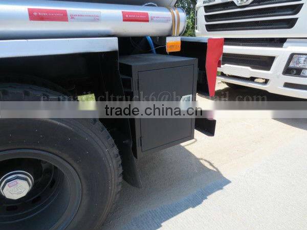 3 Axles Fuel Tank Trailer Truck 42000L with SHACMAN Tractor