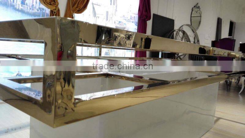 New design golden glass top wedding table with crystal