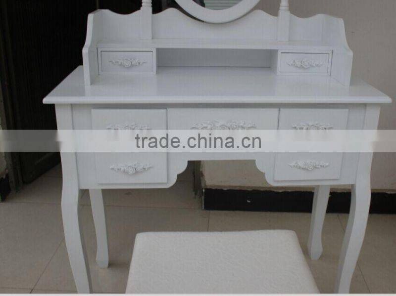 Bedroom Dressing Table with 3 movable mirrors /Schminktisch mit Hocker