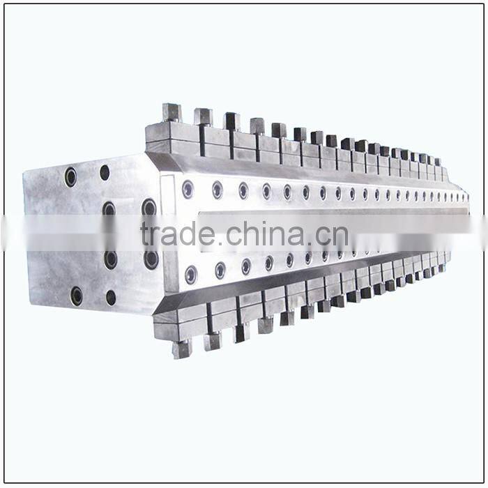 0.5 -1mm Thickness PVC Car Mat Precision Extrusion Mould