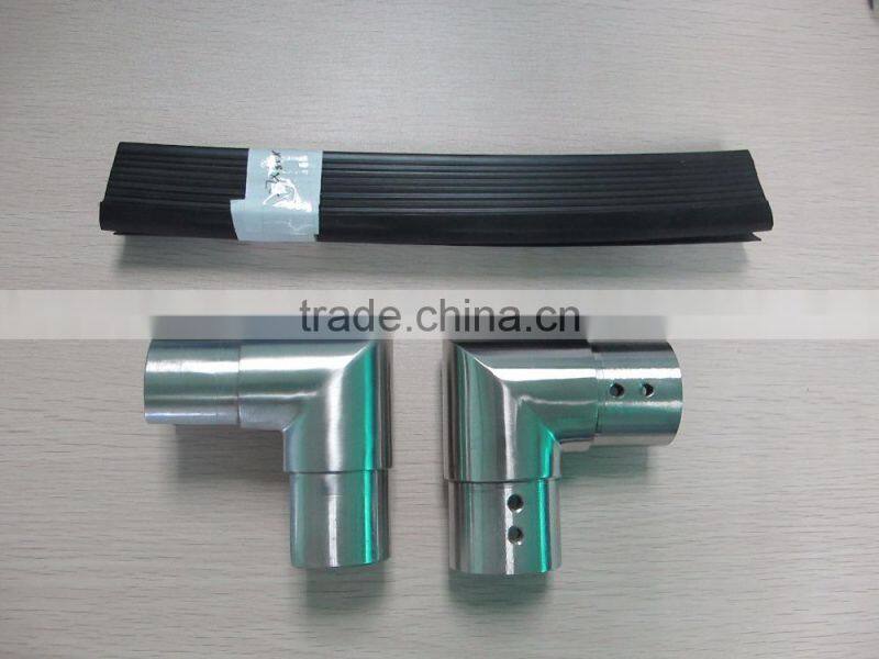 Stainless steel overflow pipe connector