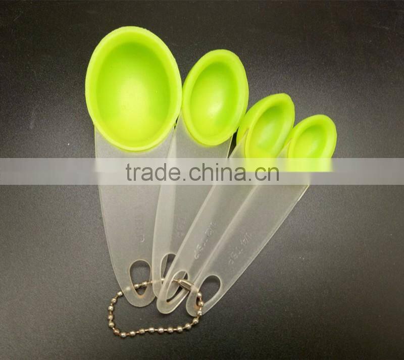 disposable 4pcs silicone measuring spoons set with plastic handle