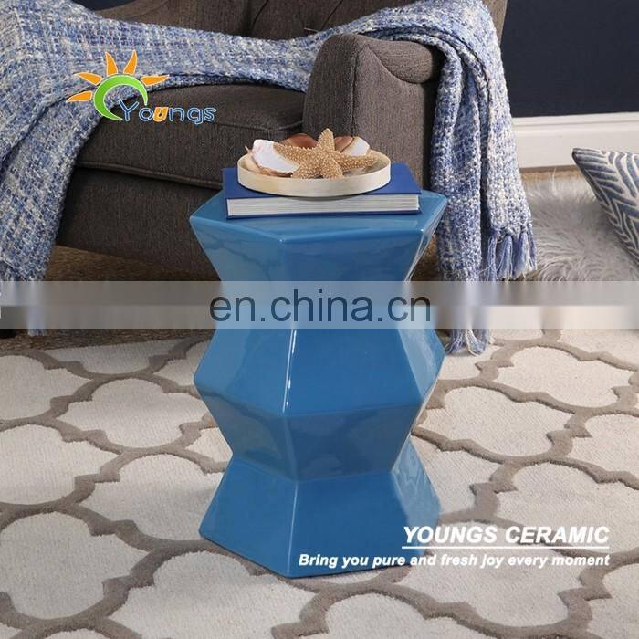 Beautiful Zig Zag Design Chinese Porcelain Painted Ceramic Stools