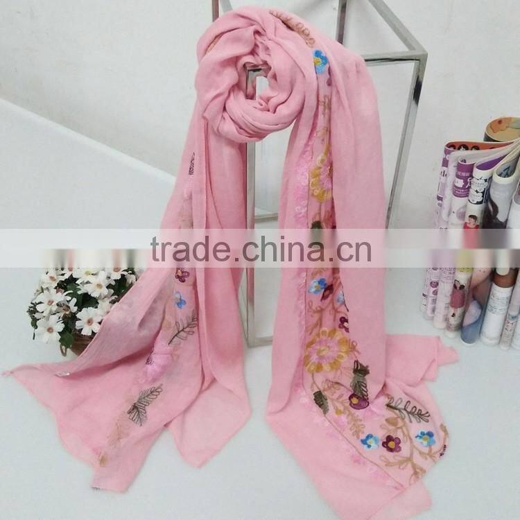 Hot Sell Fashion Beautiful Flower Embroidery Long Cotton Scarf Hejab