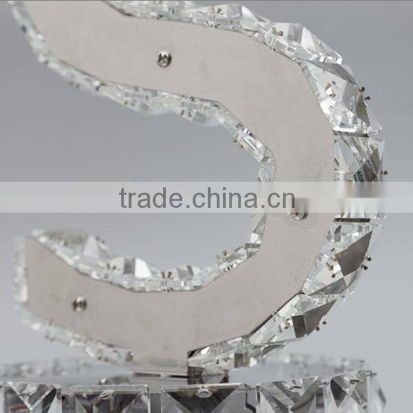 S shaped crystal table lamp