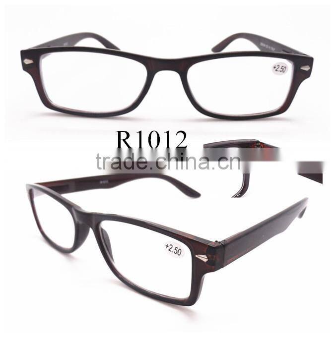 Wholesale Good Spring Hinge Reading Glasses With Rivets In The Front