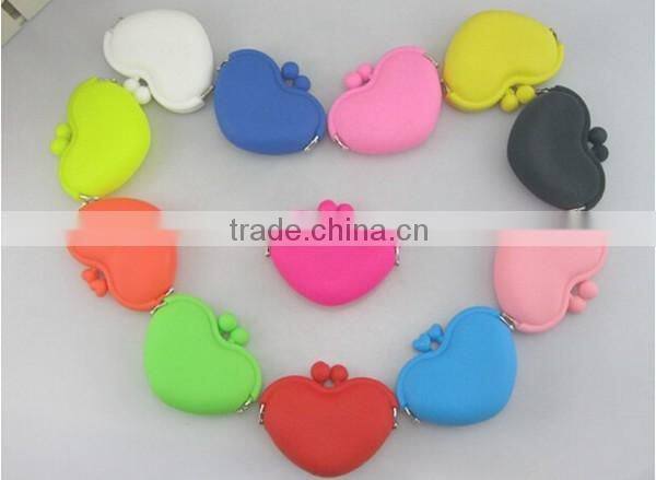 Cute Silicone Custom Print Red Heart Shaped Coin Purses For Ladies