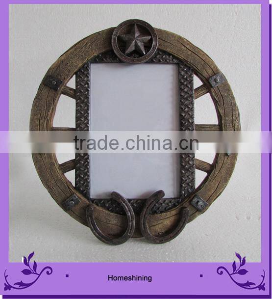 Circular wooden handmade photo frames
