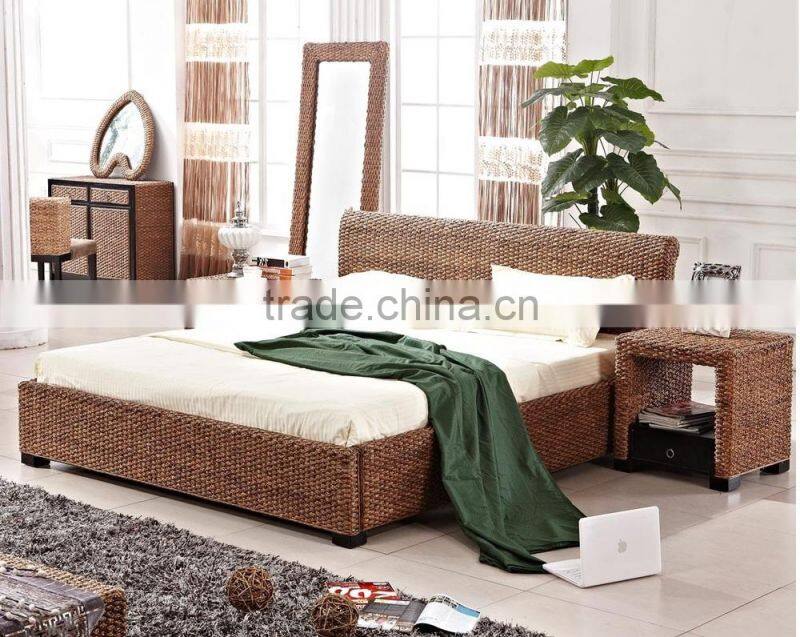 Interior handi craft rattan & water hyacinth material+ Acacia Wood frame Bedroom set furniture