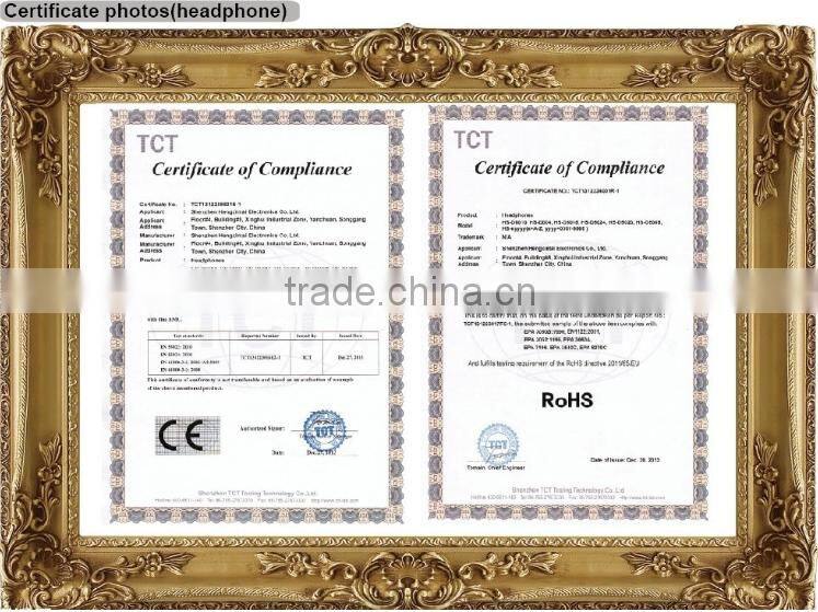 Free sample wood earphones in ear stereo with good sound earpiece