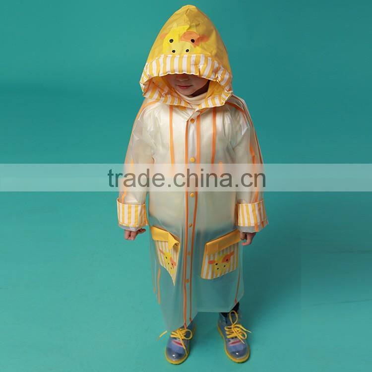 2016 promotional wholesale high quality lovely hooded pvc raincoats for boys