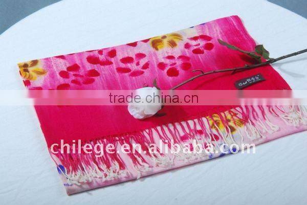 beautiful hand printed wool printed scarf shawl pashmina