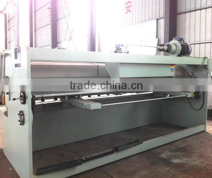 Hydraulic metal shears machine for steel plate